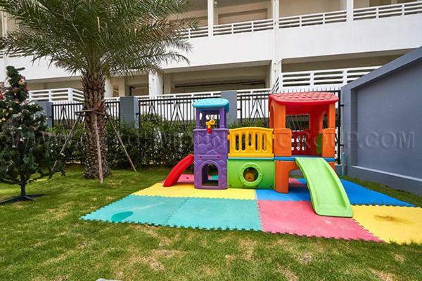 Trio Gems Condo Pattaya, Thailand Jomtien Beach Exterior photo